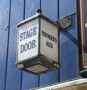 Hanley, Stage Door