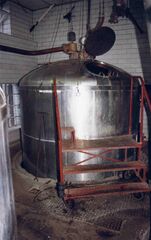 File:Wem Brewery 1987 (2).jpg