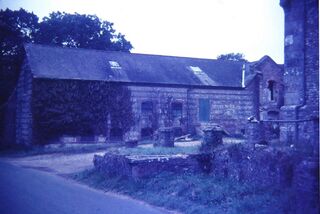 File:Hall Woodhouse Ansty remains (2).JPG