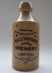 File:Wallingford Brewery Oxon bottle.jpg
