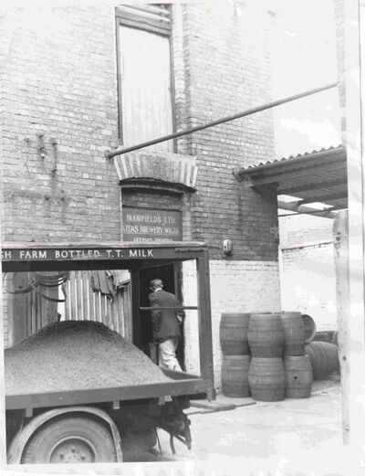 Moorfields Brewery Wigan 1963.jpg