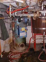 File:Wickwar Brewery 2004 (6).jpg