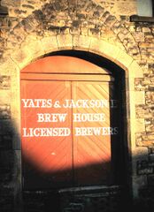 File:Yates & Jackson Lancaster brew house 1979.jpg