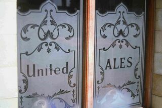 File:United Ales Brighton 15 April 1978.JPG