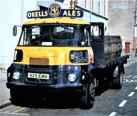 File:Okells brewery dray Douglas IofM 1.9.1975.jpg