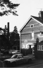 File:Wethersfield Brewery Tavern 1986.jpg