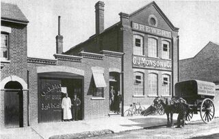 File:G J Monson and Co Brewery Linslade 1909.jpg
