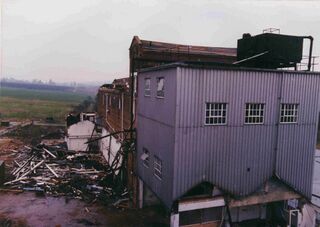 File:Leney Wateringbury demolition (6).jpg