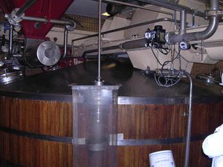File:Youngs Brewery 001.jpg