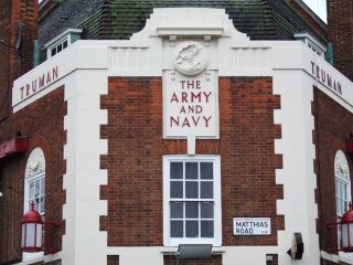 File:LondonN16Army&Navy2 WRB Oct06.jpg