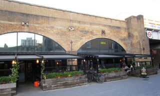File:HoxtonBrewhouse&Kitchen2022aa SP July22.jpg