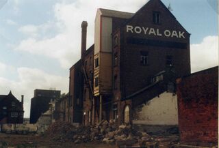 File:Clifton Royal Oak Stockport (5).jpg