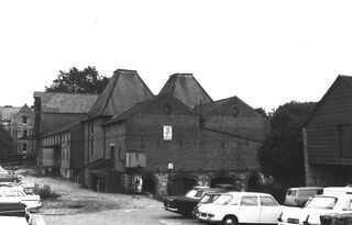 File:Mystery Brewery No 125a.jpg