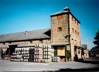 File:Arkells Brewery Swindon 13 September 2003 (5).jpg