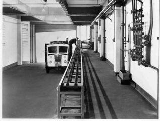 File:Duttons 1956 conveyor.jpg
