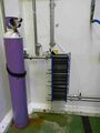 The tiny wort heat exchanger and oxygen cylinder