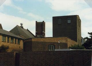 File:Lion Brewery Portsmouth aa.jpg