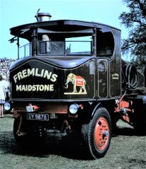 File:Fremlins steam lorry Sellinge 27 May 1974.jpg