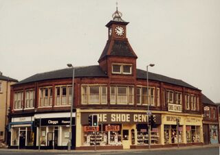 File:Eadons Sunny Bar, Doncaster 1985 remain.jpg