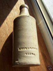 File:Meiklejohn's stone bottle.jpg