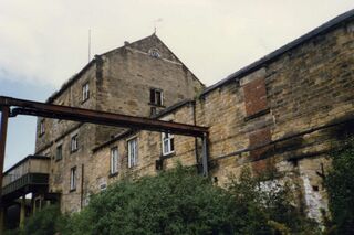 File:Barnsley Brewery 1993 (1).jpg