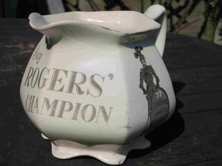 File:Rogers Bristol water jug (3).JPG