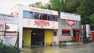 File:Skinners Cornwall 2004 zx.jpg