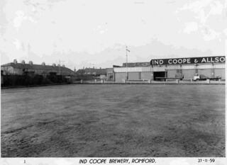 File:Ind Coope Romford 1960 rebuilding (3).jpg