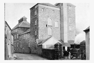 File:Felinfoel brewery circa 1910.jpg