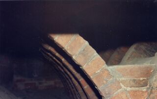 File:Boyes Croft Maltings Furnace brickwork.jpg