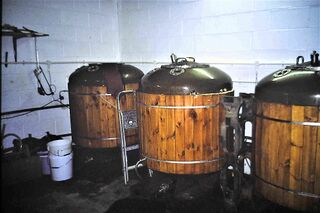 File:Swale Brewery Sittingbourne 30 Nov 1996.JPG