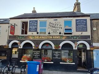 File:CambridgeKingstonArms2025a SP.jpg