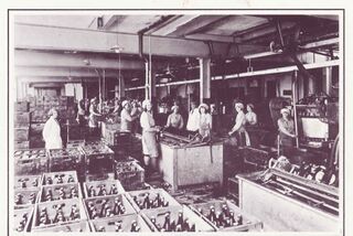 File:Bottling Ansells from BTr.jpg