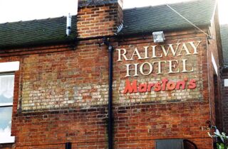 File:MarketDraytonRailway MBrown 1990.jpg