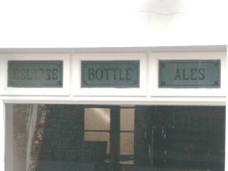 File:ChepstowCoach&Horses2010aa BHK.jpg