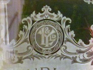 File:CwmcarnCwmcarnHotel2012bbb BHK Sep2012.jpg