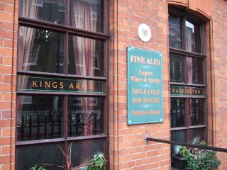 File:WC1KingsArms2007a WRB Mar2007.jpg